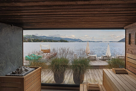 Panorama Sauna im Seehotel Das Traunsee