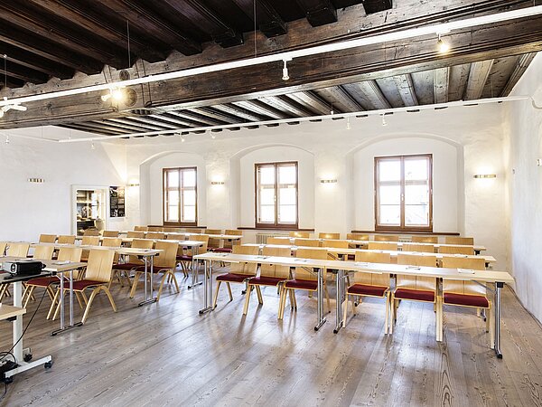 [Translate to Englisch:] Stiftersaal im Kloster Traunkirchen